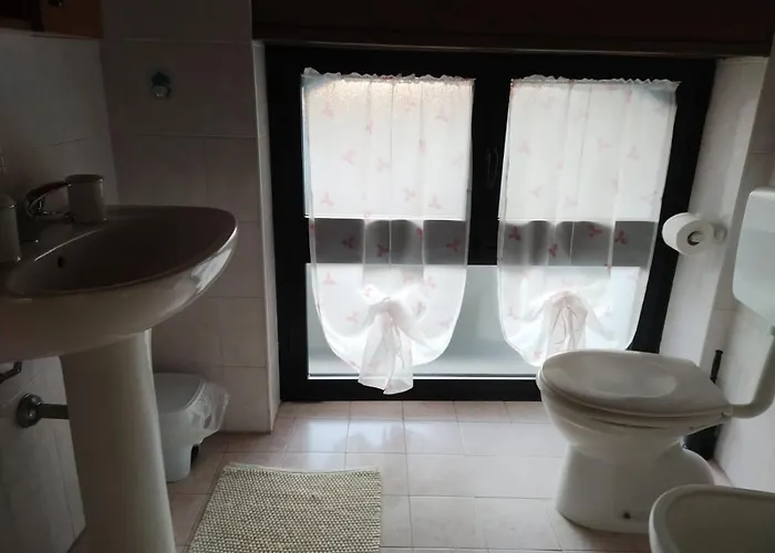 Little 58 Луино